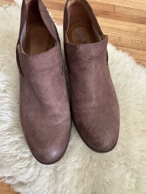 Naya Women's Ankle Booties